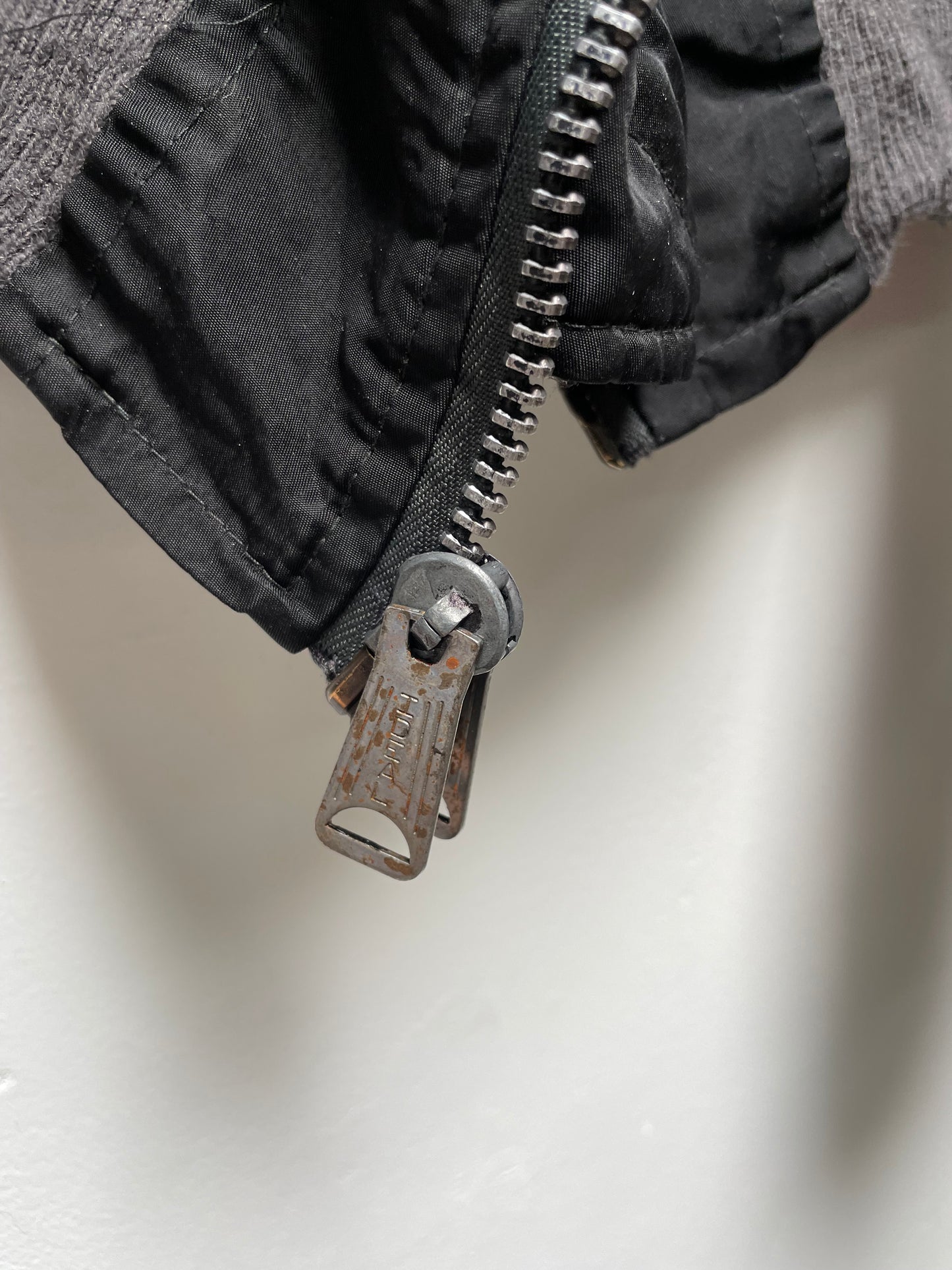 Crinkle Bomber